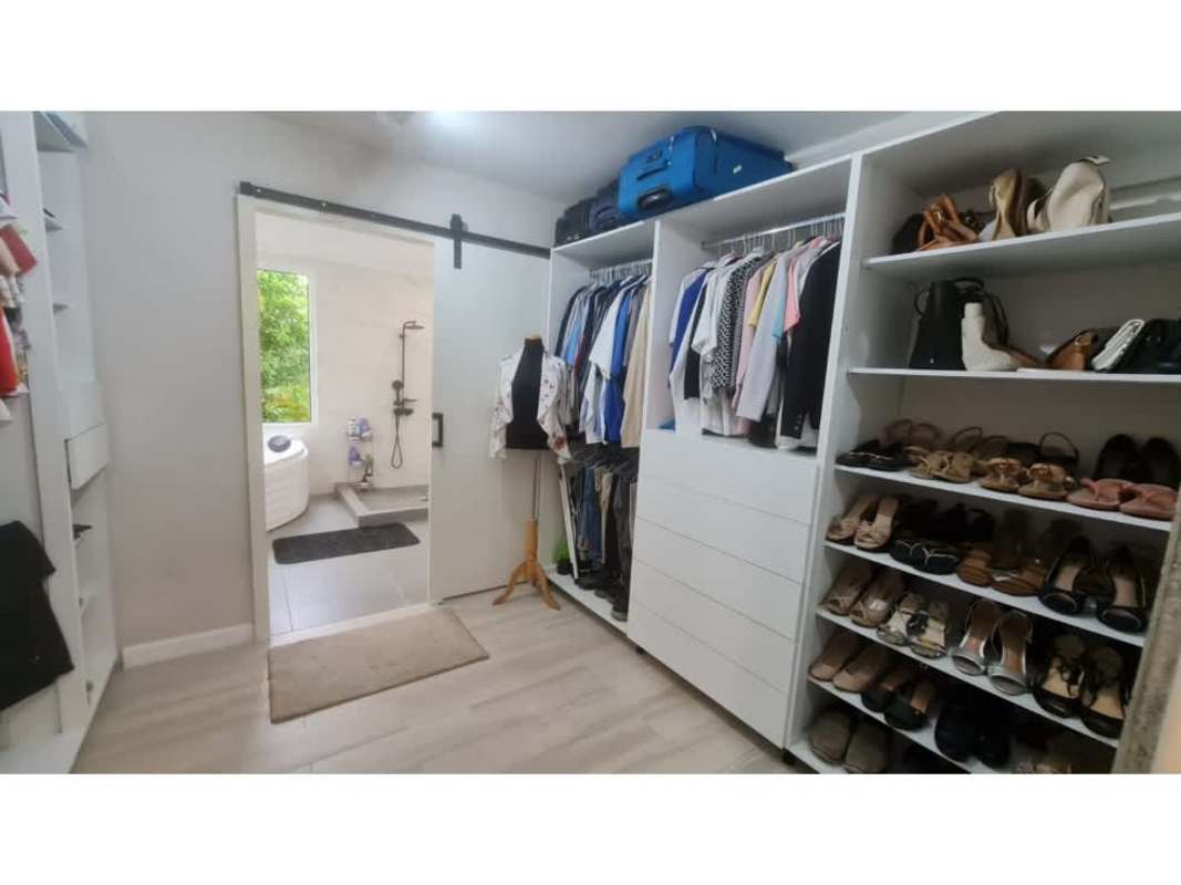 Bedroom with AC, light floors in house at Palma de Mallorca Villa Zaita Panama