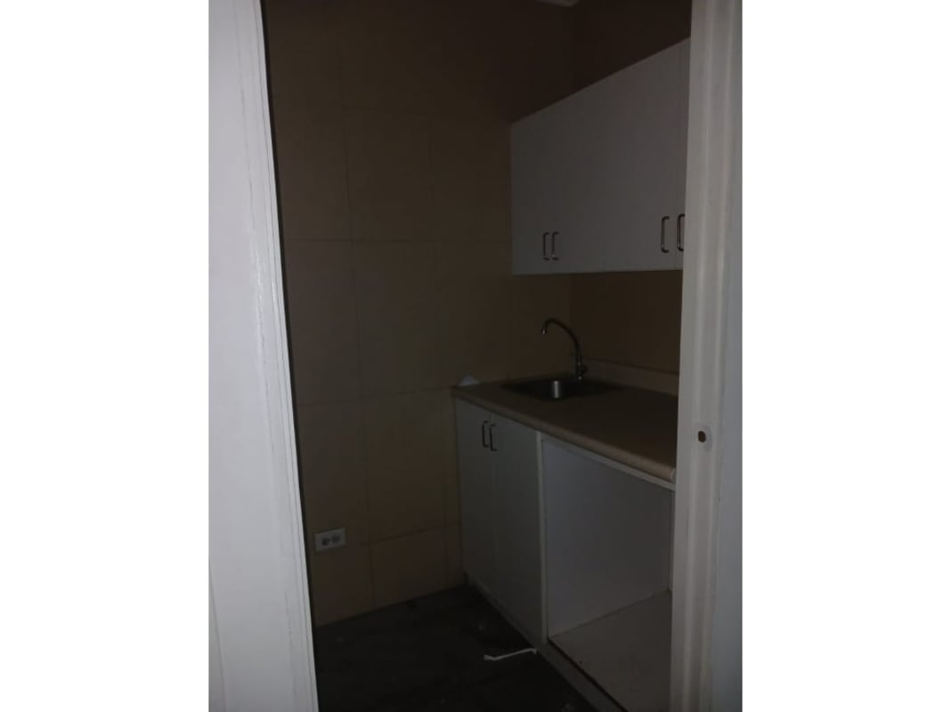 Ground floor commercial space with glass facade in Plaza Time Square Panama