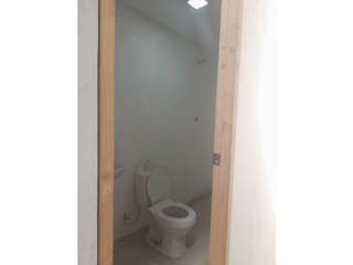 Commercial Warehouse for Rent in 24 de Diciembre - 0 bedrooms