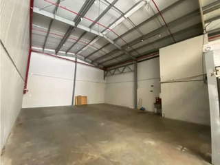 Warehouse and Office for Rent in Parque Lefevre - 0 bedrooms