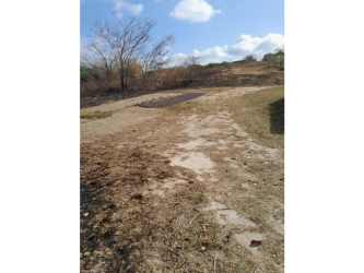 Flat buildable land plot close to civic buildings and main road in Penonomé