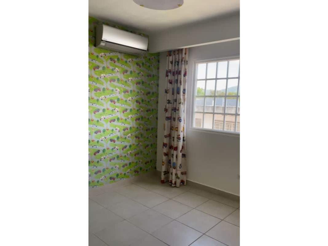 Kids bedroom with wallpaper, window AC-ready in PH Victoria Panama house