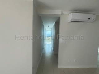Apartment for Sale in El Cangrejo - 3 bedrooms