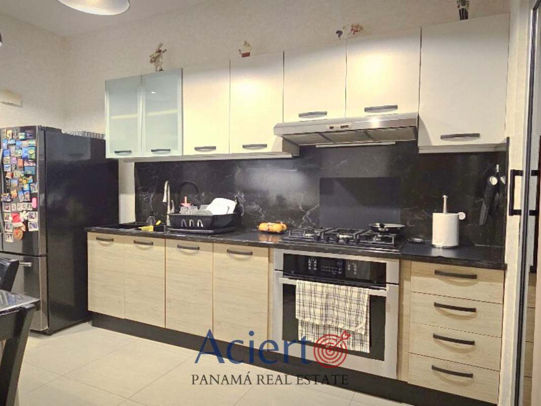 Modern bedroom with closet and balcony in PH Coral Tower Panama City