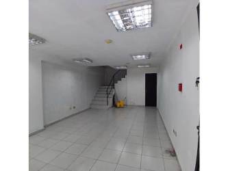 Upper level office space with tile flooring and fluorescent lights Panama
