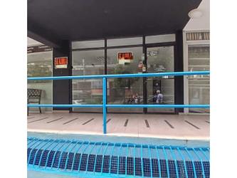 100m2 Commercial Space for Rent El Cangrejo Via Argentina