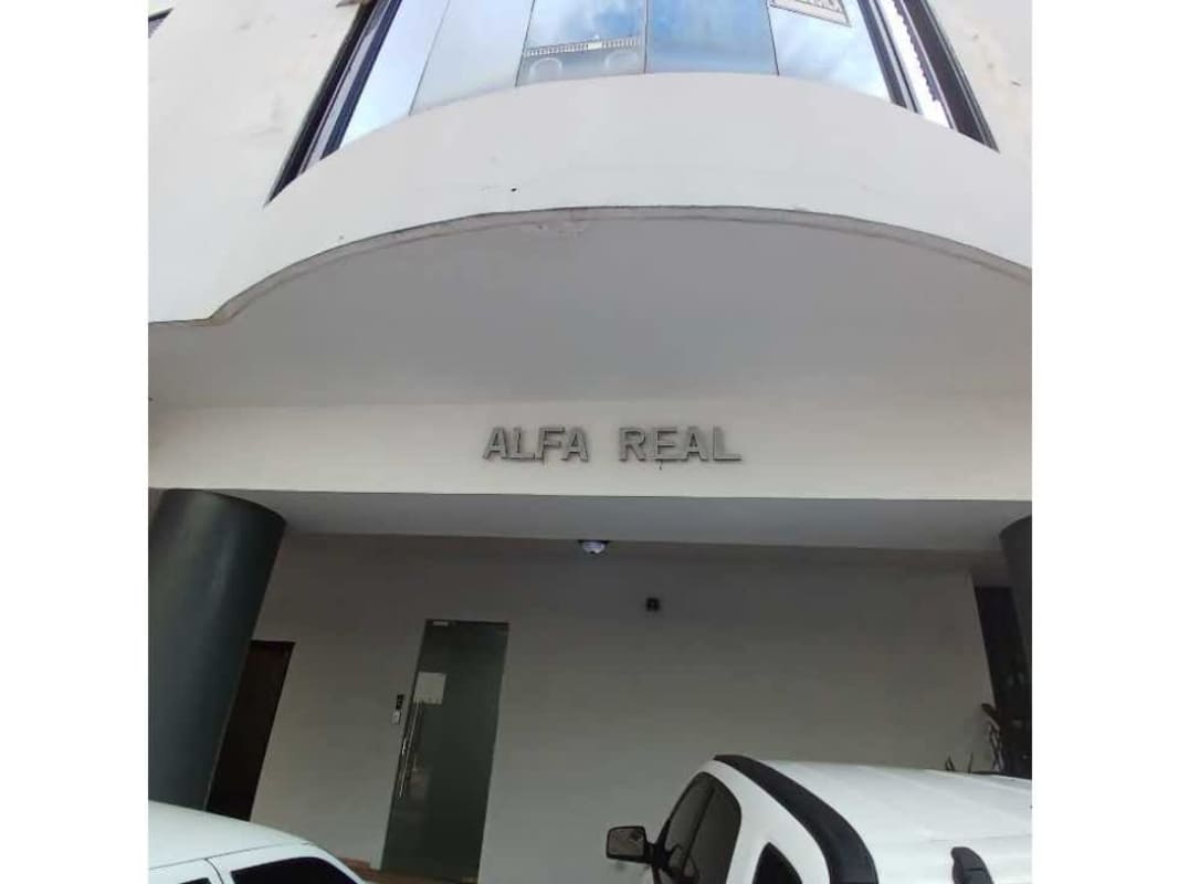 Commercial Space 160m2 with 9 Offices, Parking San Francisco