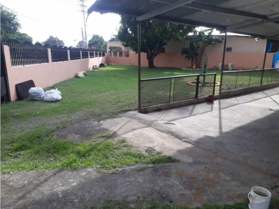Large fenced green backyard with garden area commercial lot Ciudad Radial Juan Diaz Panama