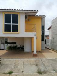 Bright empty room with large glass door and windows tiled floor AC in Residencial Santillana Panama