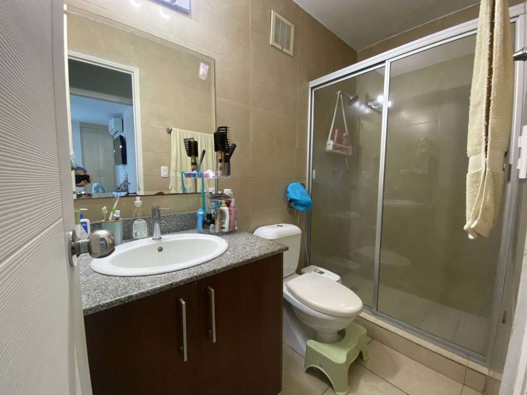 Bedroom with AC, large closet and natural light PH Costa View Panama