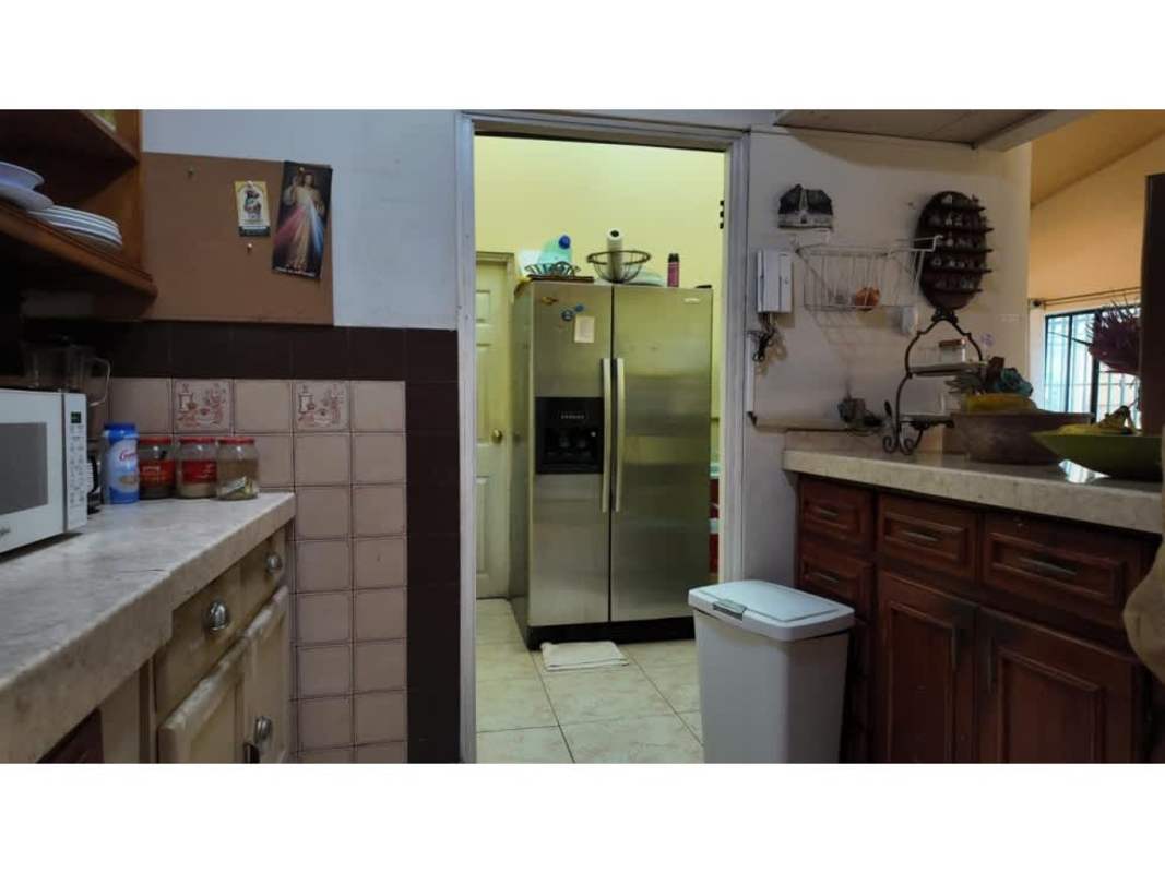 Spacious 4BR Family House with Garden Hato Pintado Panama - View 5