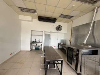 Commercial Space for Rent in Bella Vista - 0 bedrooms