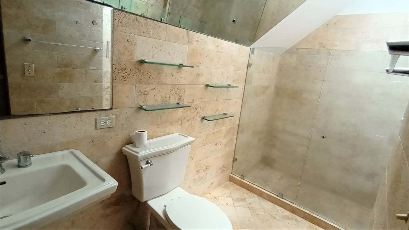 Children and adult swimming pool in La Montañesa Rufina Alfaro gated residential community Panama City