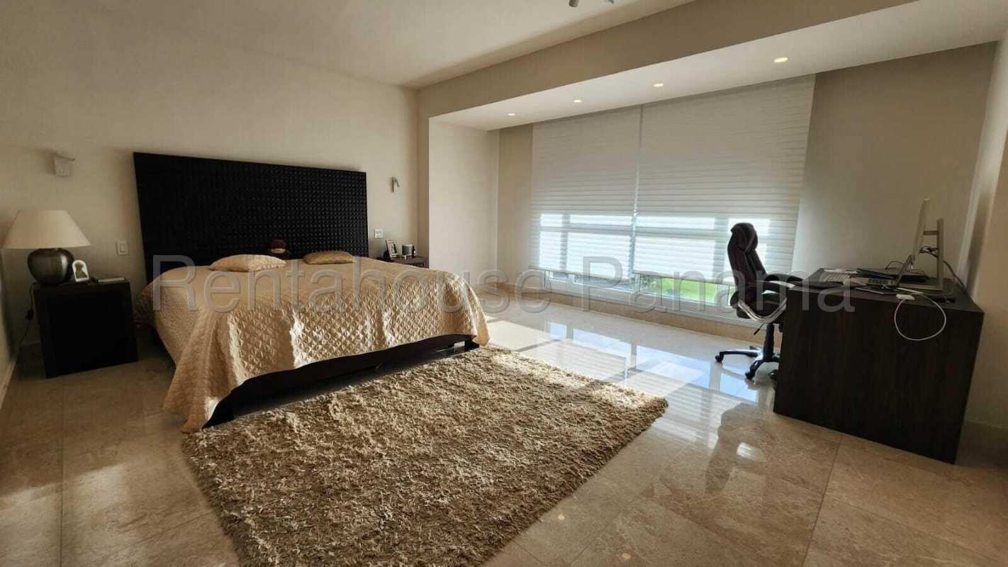 Elegant PH Signature luxury highrise tower with glass balconies in Santa Maria Panama