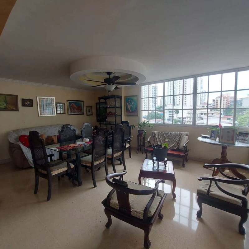 Spacious bedroom with split AC, closet, fan in PH Altamira El Cangrejo Panama City