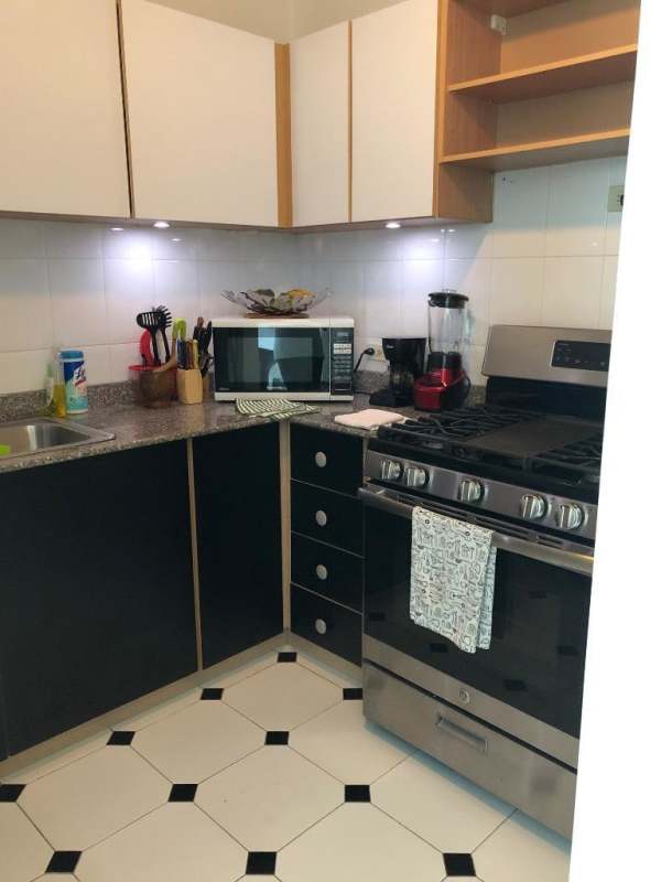 Modern dining zone with panoramic city skyline view PH Vivendi Tower Edison Park Panama