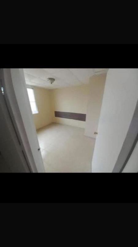 Spacious unfurnished room with tile floors Villa Las Fuentes El Dorado