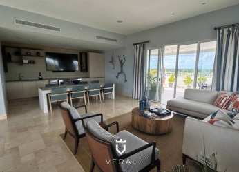 Oceanfront terrace with private pool, jacuzzi and sun deck PH Puntarena Buenaventura Panama