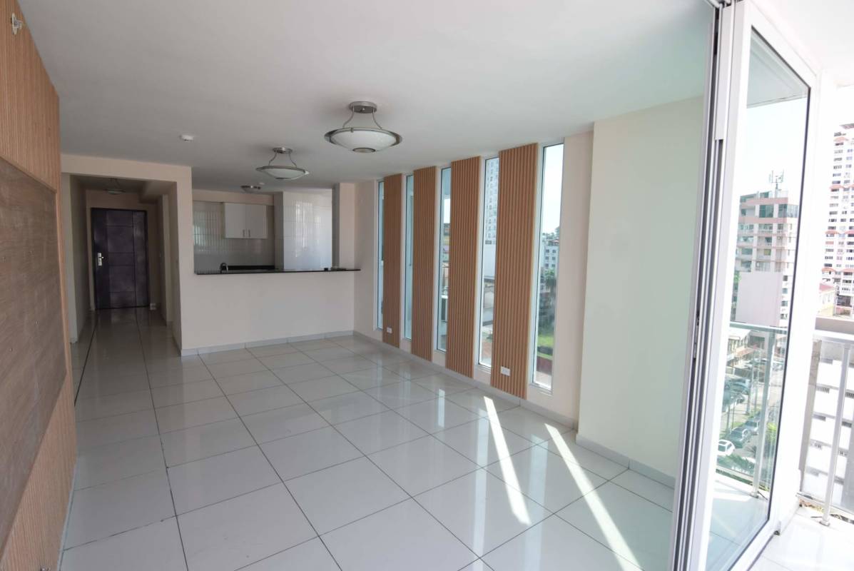 Rooftop terrace with jacuzzi city views PH Bela Vita Bella Vista Panama