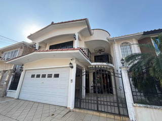 Single Family Home for Sale in San Miguelito - 4 bedrooms