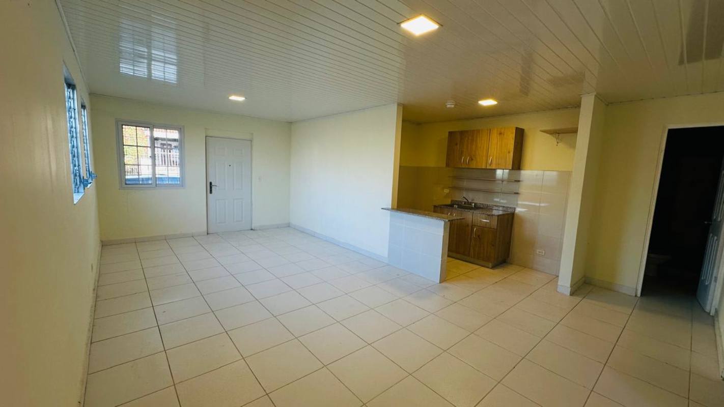 Bedroom with window and built-in closet Betania apartment rental Panama