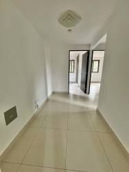 Modern unfurnished hallway with tiled floor PH Woodlands Panama Pacifico