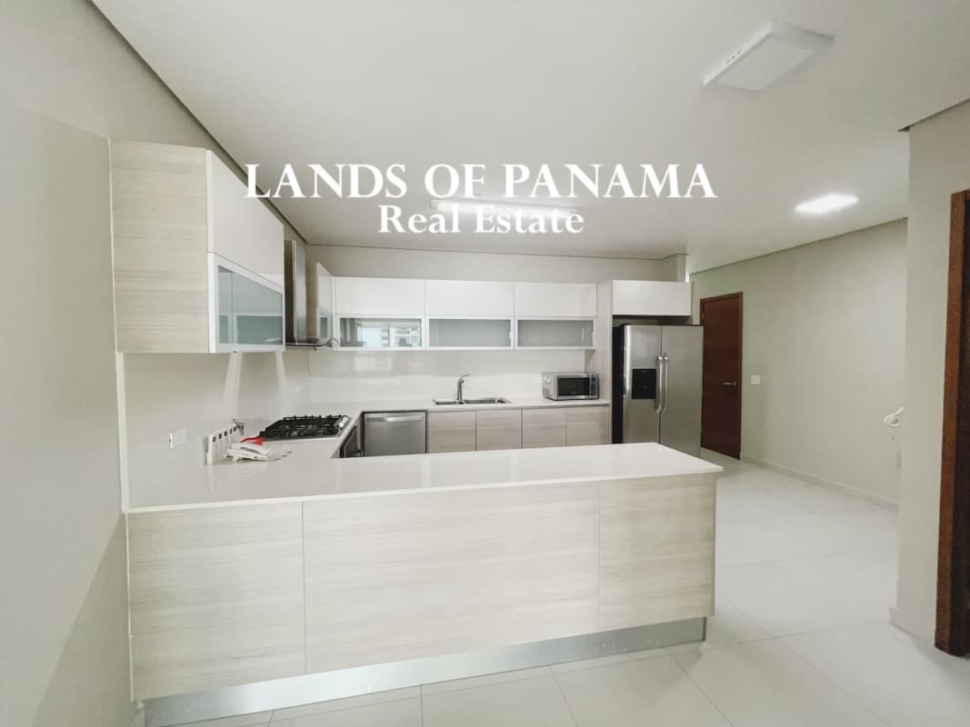 Spacious ocean front balcony with city views PH Mirador del Este Costa del Este Panama