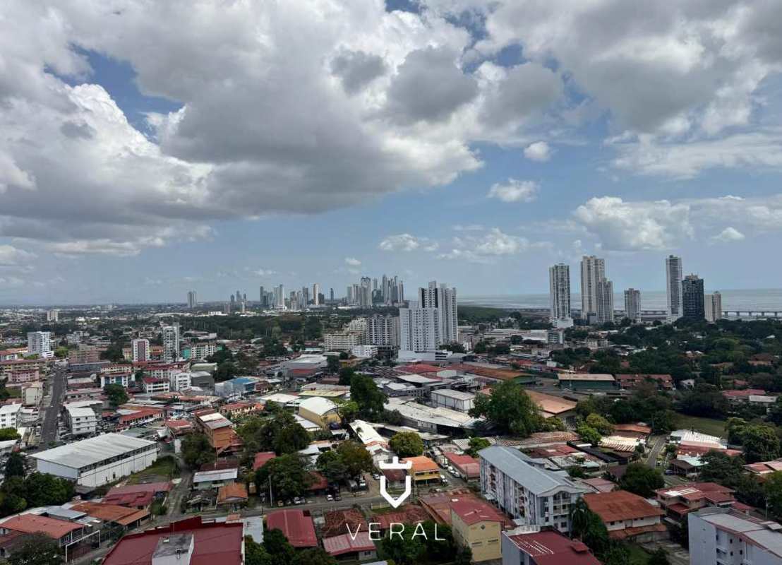 Rooftop terrace with swimming pool and skyline view in PH Simjá Altos del Golf Panama City