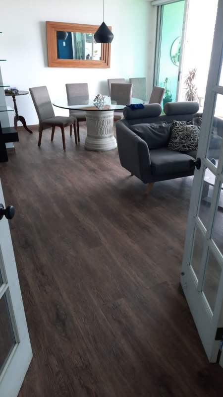 Outdoor pool with sun deck and lounge chairs PH Sevilla Panama City