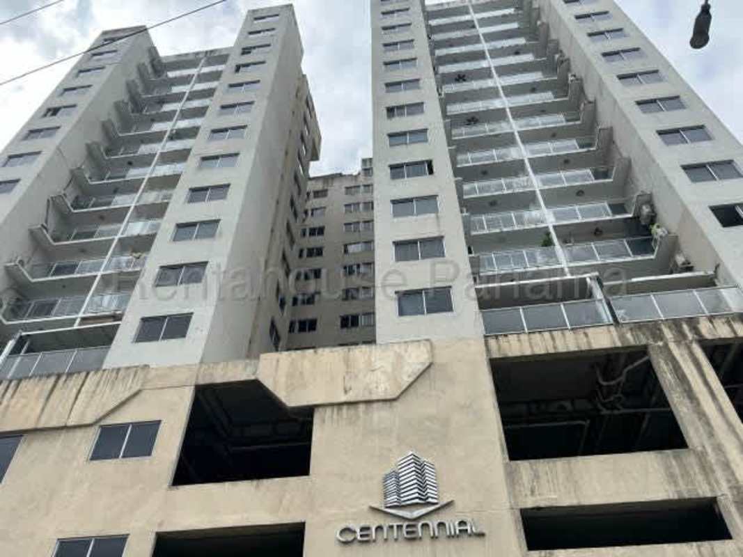 Modern mid-rise PH Centennial building balconies in Parque Lefevre Panama