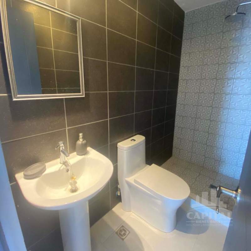 Balcony with skyline city view in PH Buona Carrasquilla Betania Panama