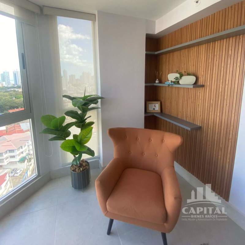 Swimming pool and social area with lounges in PH Buona Carrasquilla Panama City