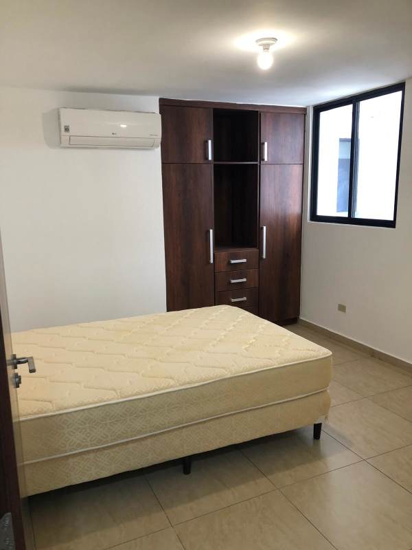 Master bedroom with en-suite bathroom and AC PH Terrazas del Rey Condado del Rey Panama City
