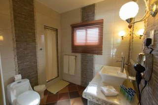 Hotel for Sale in Las Lajas - 11 bedrooms