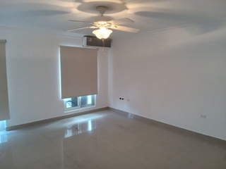 House for For Rent in San Francisco - 5 bedrooms