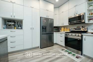 Decorative front door and foyer in Valle Escondido luxury house Boquete Panama