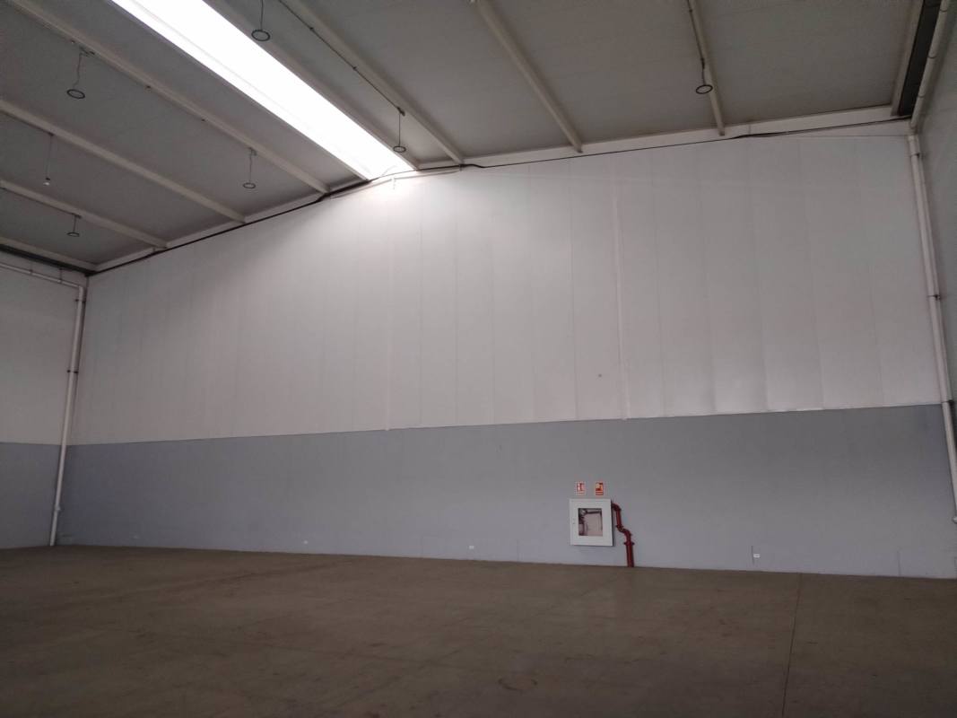 Concrete loading dock and ramp industrial facility Zona Franca Tocumen