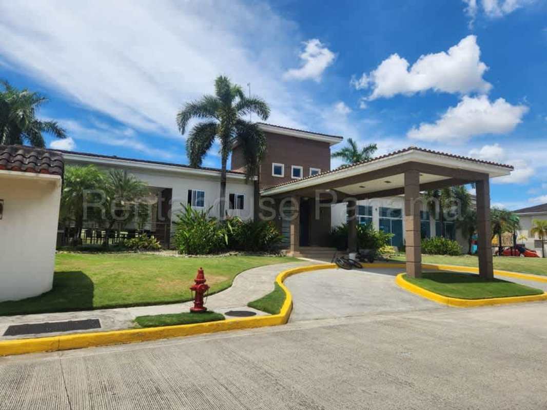 Mediterranean style exterior of luxury home in Dorado Village Condado del Rey Panama