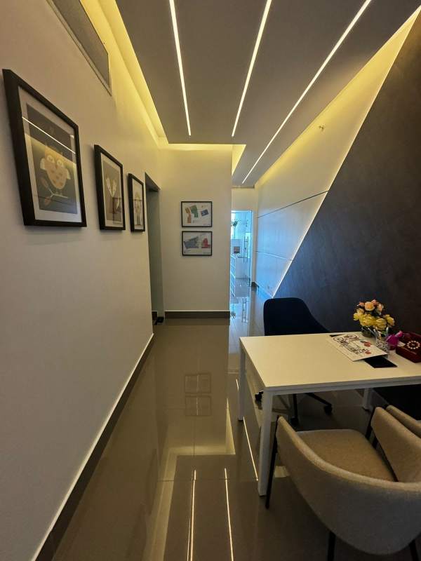 Modern Medical Office for Sale Golden Point MiniMed Tumba Muerto