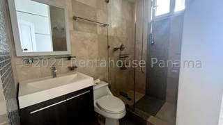 Apartment for Sale in Bella Vista - 3 bedrooms