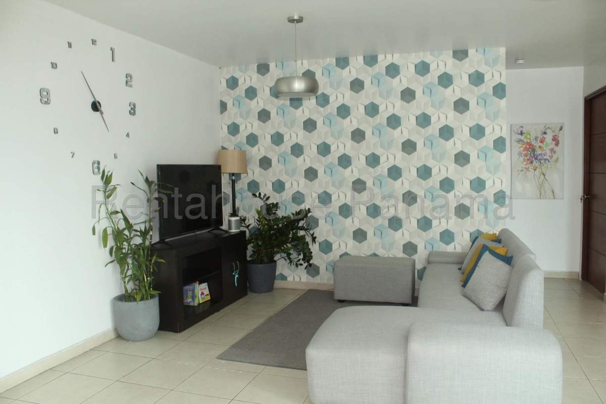 Second furnished bedroom with closet and split AC unit in PH Miramar Tower