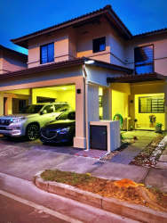 Spacious covered terrace with air conditioning convertible indoor outdoor space Woodlands Panama Pacifico