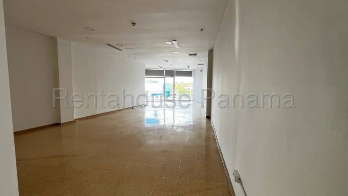 Open commercial unit with large windows natural lighting in Costa del Este Panama