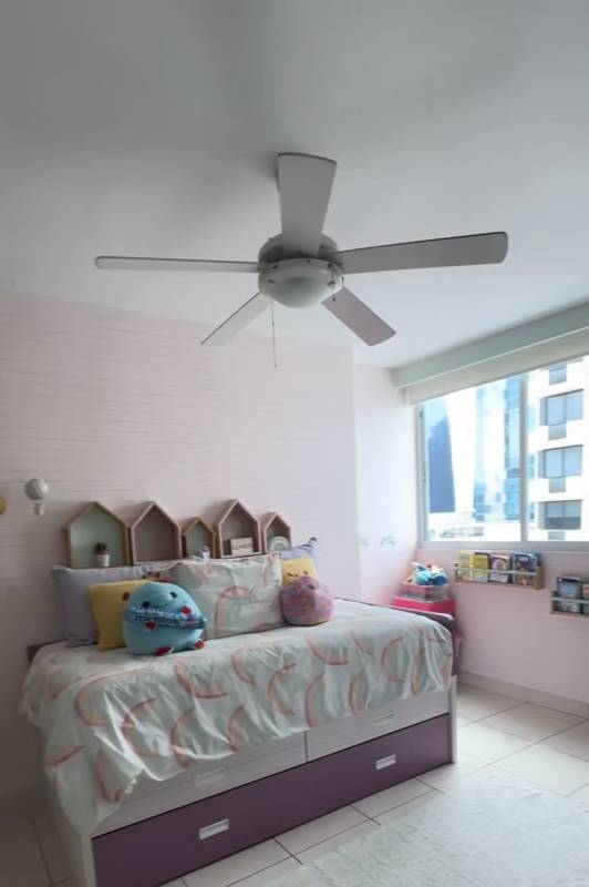 Kids bedroom with ceiling fan city view PH Titanium Tower Panama City