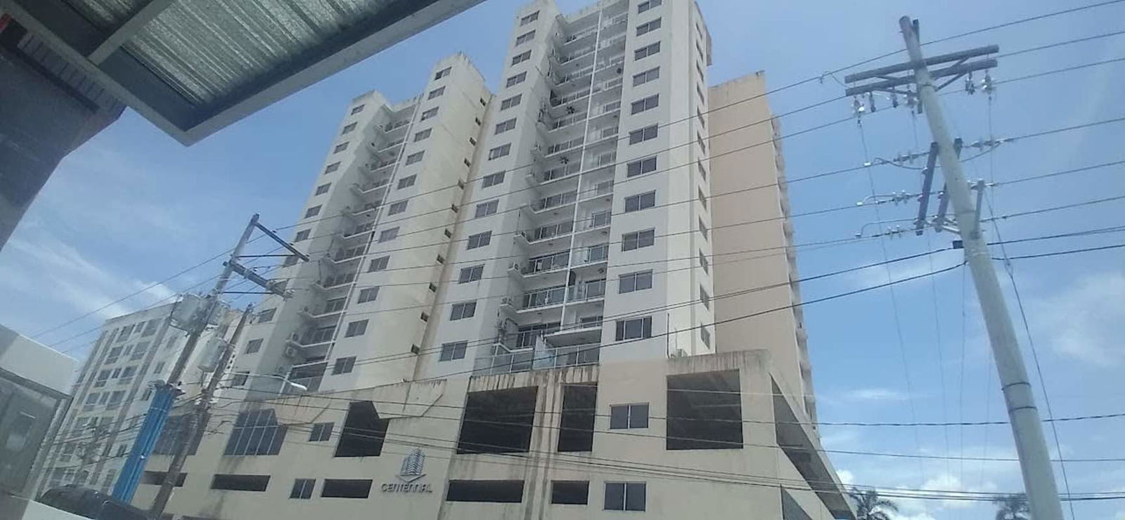 2BR Apartment for Sale PH Centennial Parque Lefevre