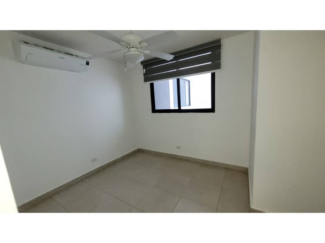 3BR Condo with Balcony & Pools Condado del Rey