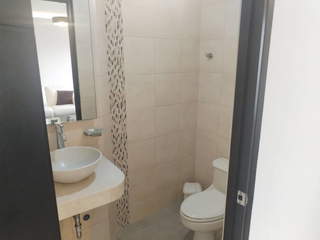 Apartment for Rent in Clayton - 3 bedrooms