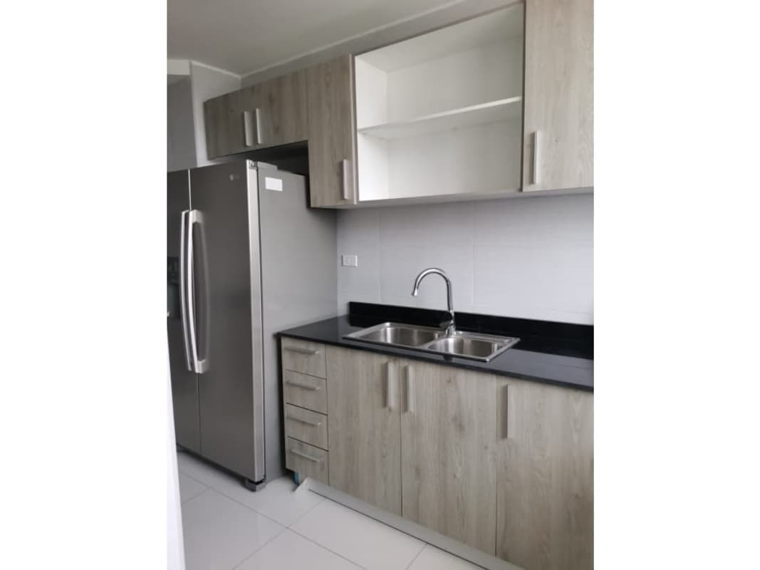 Rooftop infinity pool and jacuzzi overlooking Panama skyline in PH Carreras Tower El Cangrejo Panama