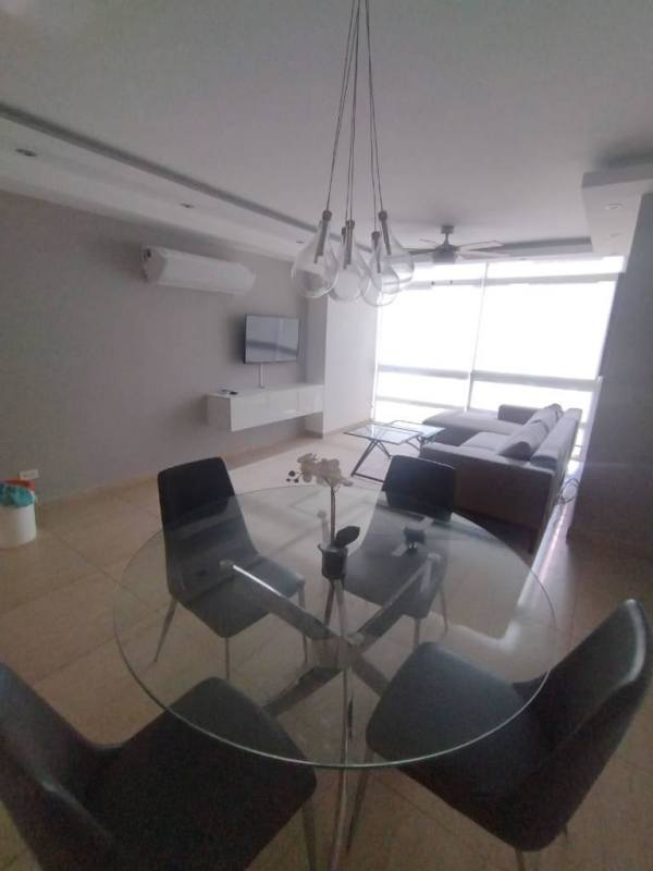 Furnished bedroom with inverter AC and closet in Carrasquilla San Francisco Panama