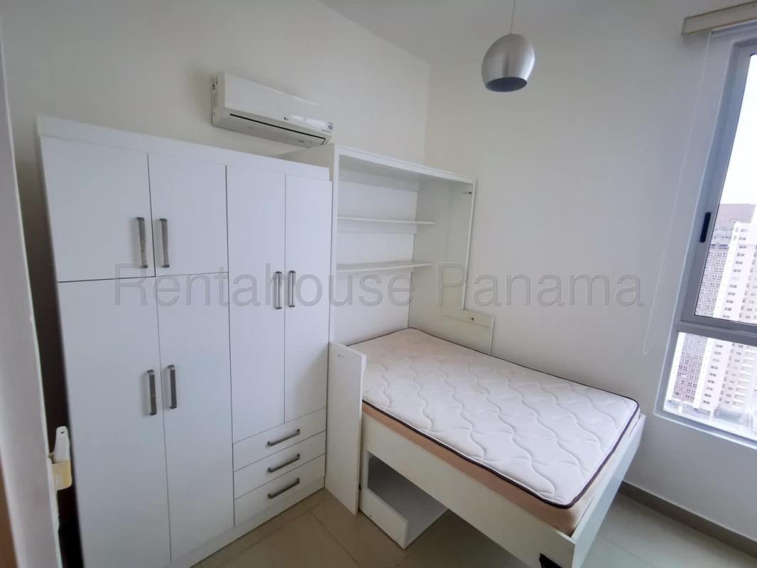 Bedroom with large window, built-in wardrobe, A/C in PH Rainbow Tower Panama